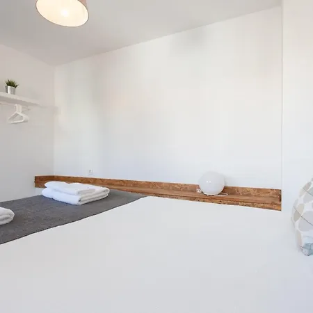 Flh Sun Terrace Graca V Apartamento *